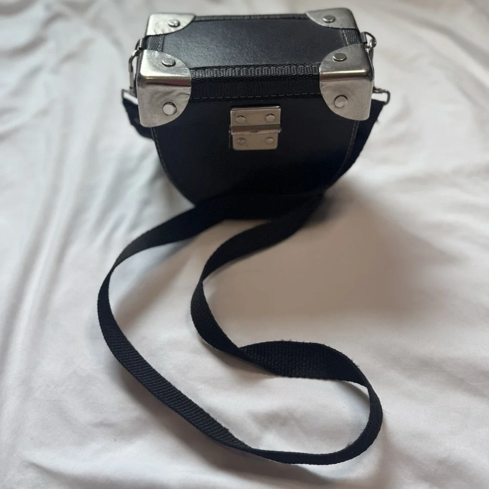 US TWO Black Leather Hard Camera Case/Alternative purse, With Strap USA